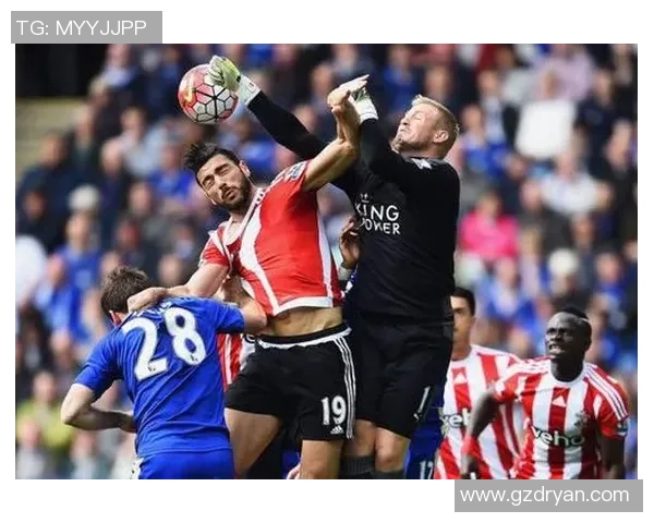 足总杯激战莱比锡凭神扑力克曼联战术解析全景回顾