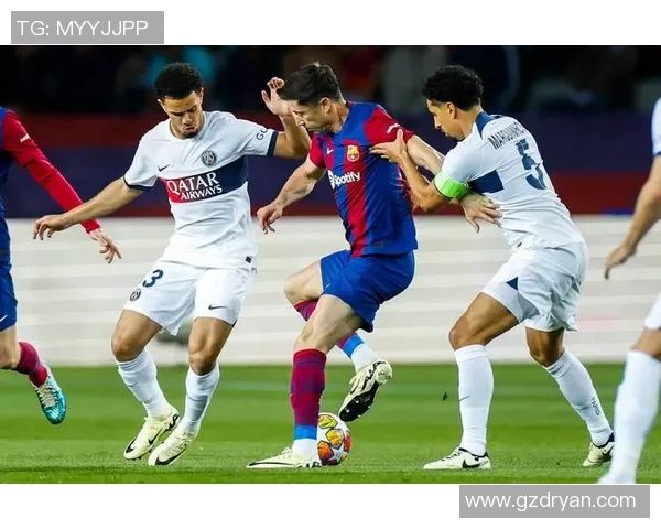 意甲激战：巴黎圣日耳曼大胜拜仁神扑瞬间点燃全场激情