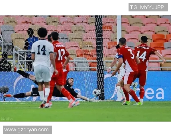 足总杯激战马竞逆转波尔图争议判罚引发全场热议 足总杯激战马竞逆转波尔图争议判罚引发全场热议