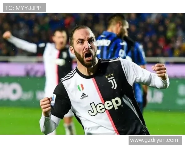 热刺逆转尤文图斯友谊赛精彩瞬间引发争议判罚全场沸腾 热刺逆转尤文图斯友谊赛精彩瞬间引发争议判罚全场沸腾